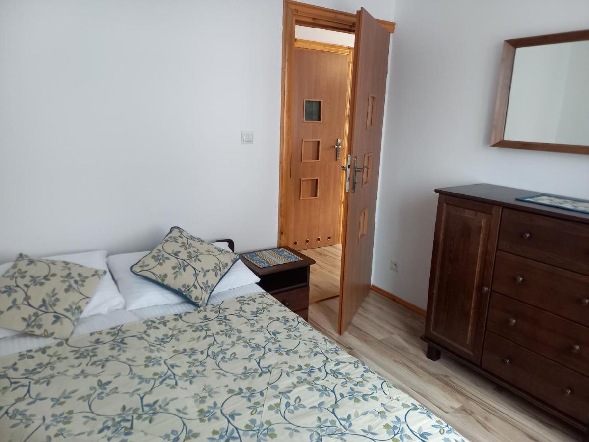 Aparthotel "Apartamenty Korona" W Cieplicach Przy Basenach Termy Cieplickie Koronacieplic,Pl Jelenia Góra Zewnętrze zdjęcie