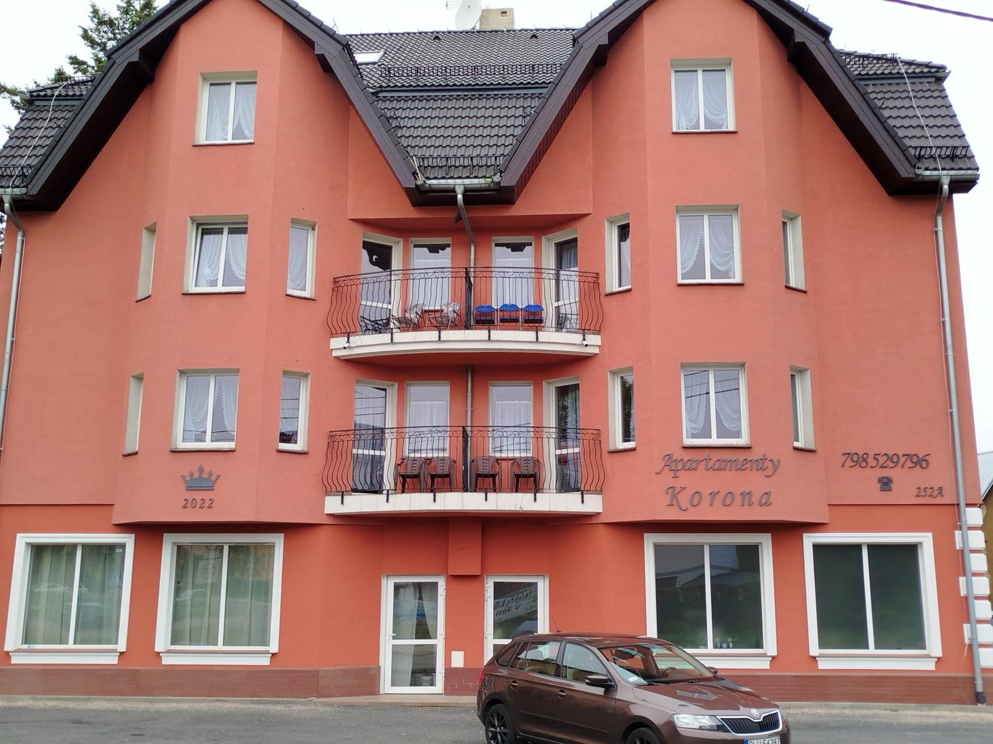 Aparthotel "Apartamenty Korona" W Cieplicach Przy Basenach Termy Cieplickie Koronacieplic,Pl Jelenia Góra Zewnętrze zdjęcie